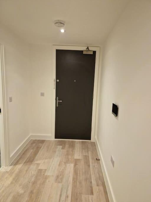 Modern-New Build Apartment In Birmingham Exterior photo